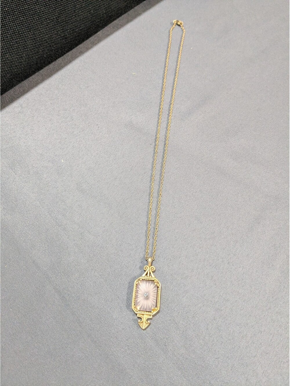 Vintage Avon Gold Tone Pendant Necklace with Clear Center Stone
